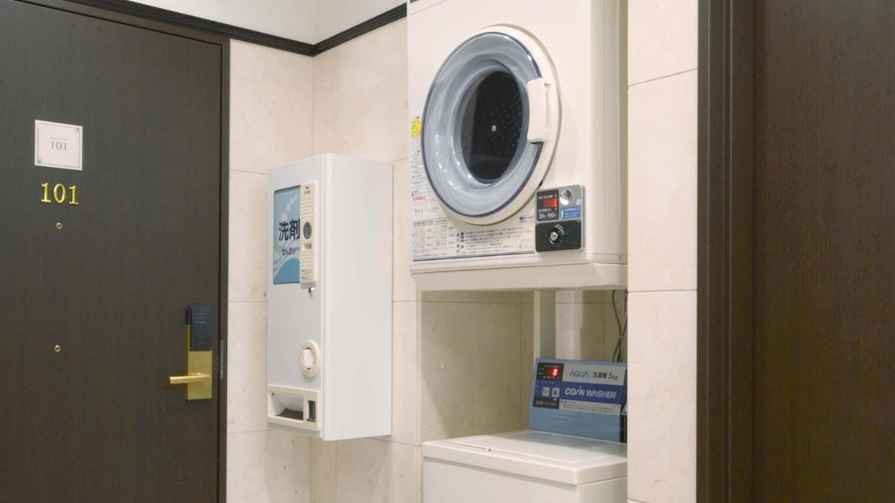 Toyoko Inn Tokyo Eki Yaesu Kita Guchi Экстерьер фото