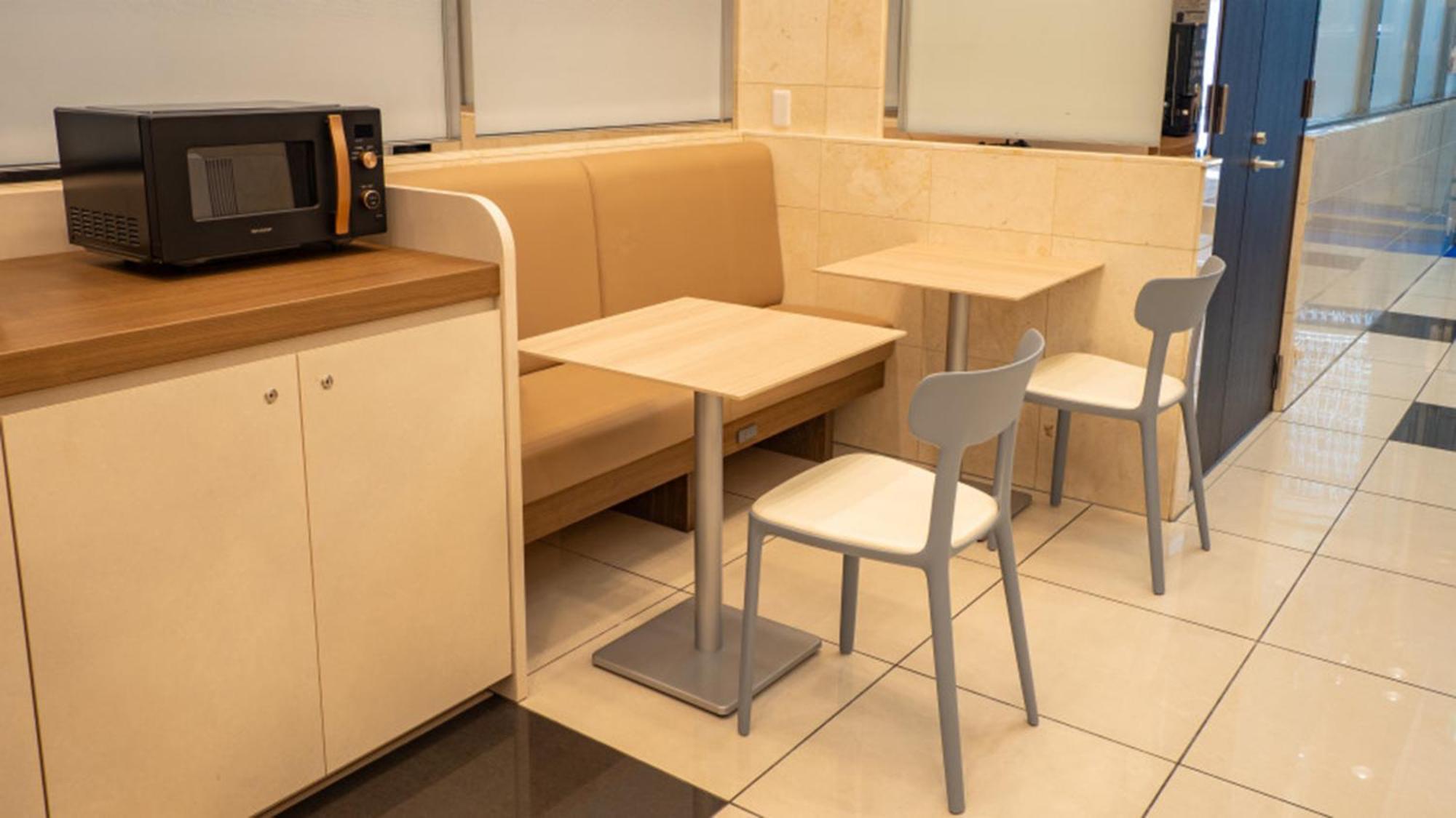 Toyoko Inn Tokyo Eki Yaesu Kita Guchi Экстерьер фото