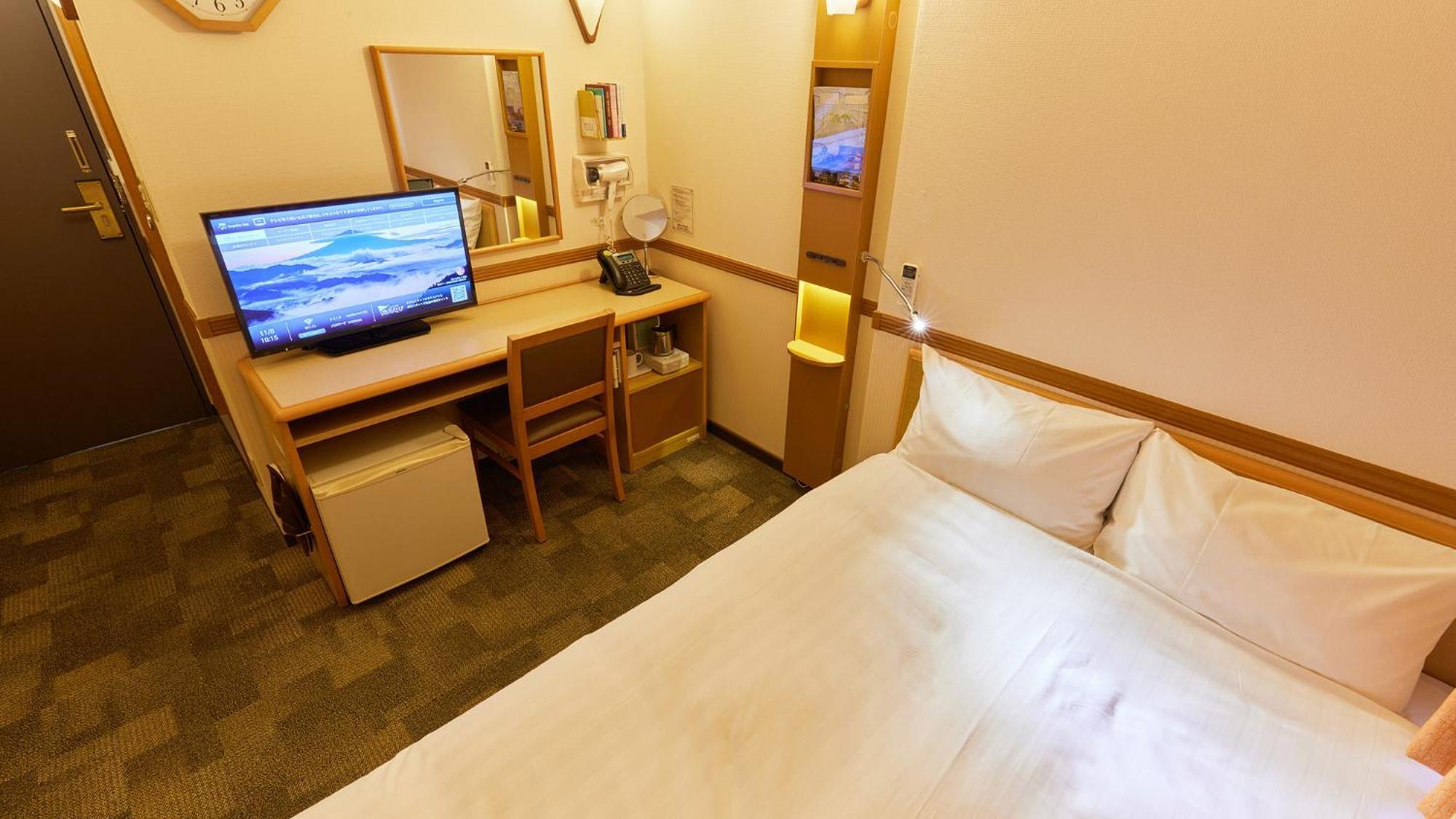 Toyoko Inn Tokyo Eki Yaesu Kita Guchi Номер фото
