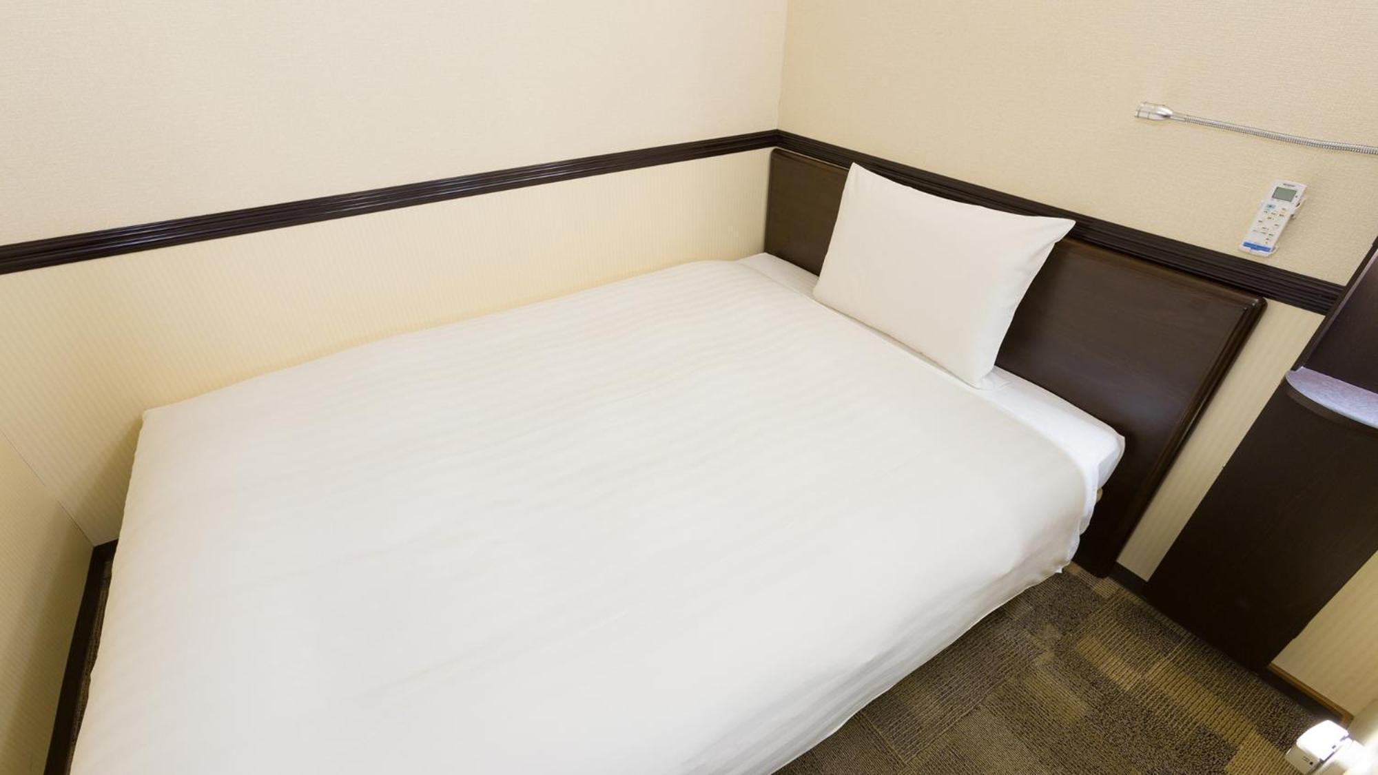 Toyoko Inn Tokyo Eki Yaesu Kita Guchi Экстерьер фото