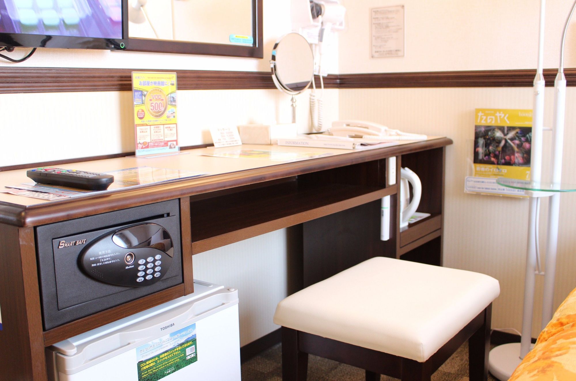 Toyoko Inn Tokyo Eki Yaesu Kita Guchi Экстерьер фото